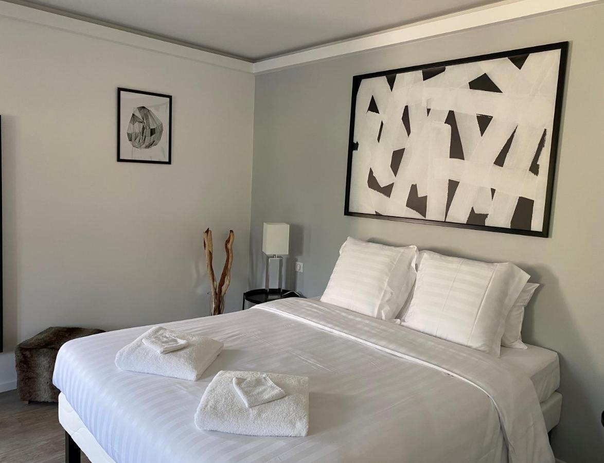 Aparthotel Les Rives Des Habsbourg Ensisheim Exterior foto